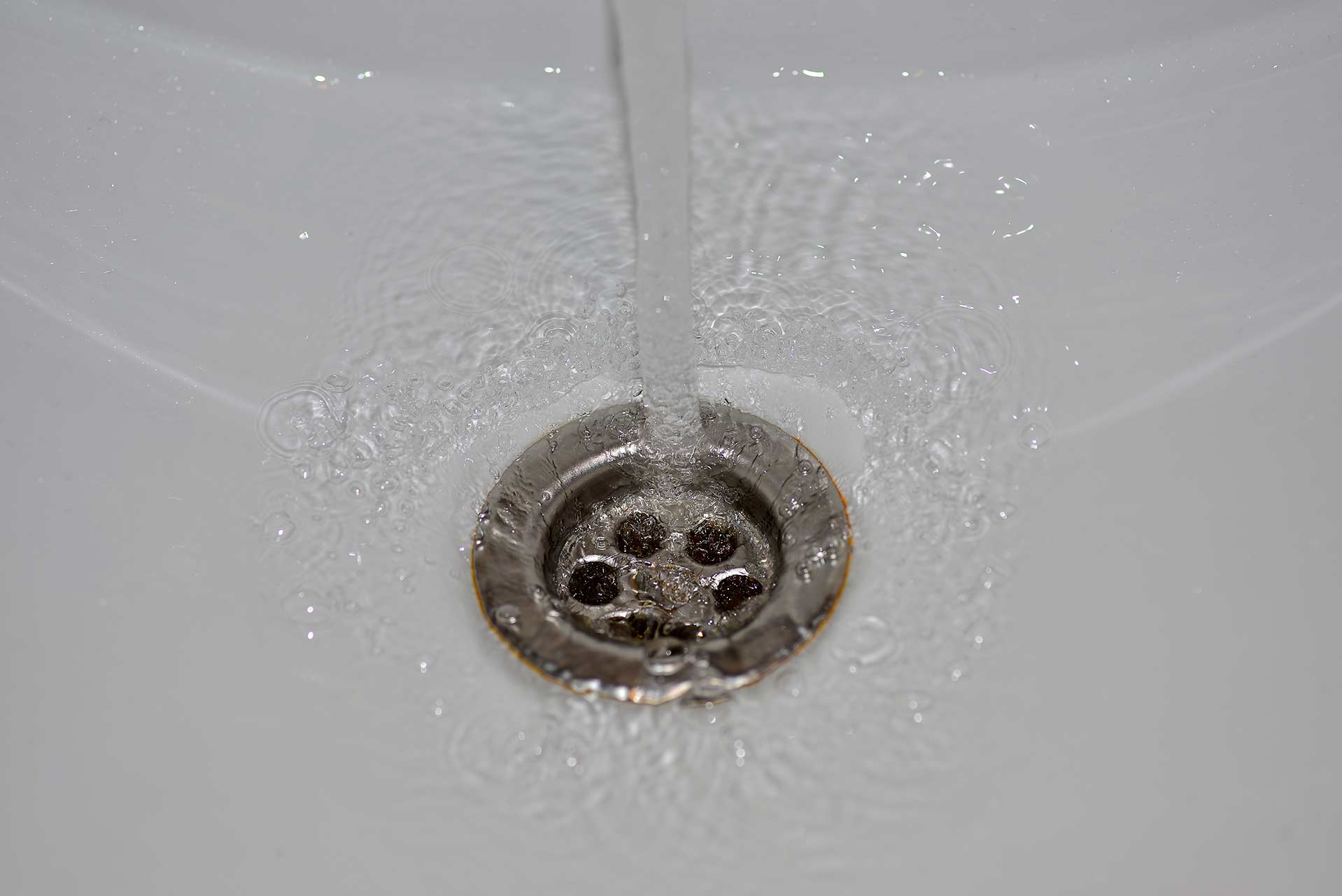A2B Drains provides services to unblock blocked sinks and drains for properties in South Woodford.